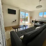 度假居 Casa - Maison Familiale - A Pied ! 雅尔河畔圣万康
