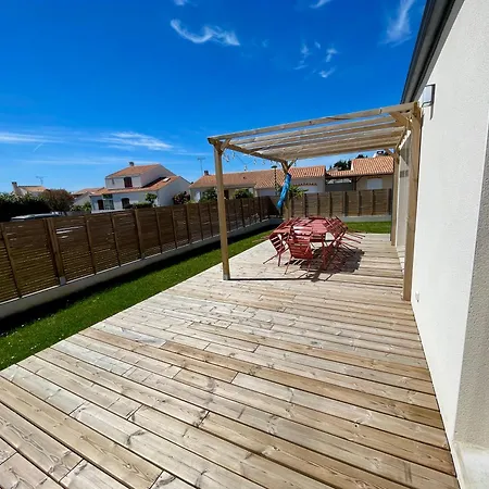 Casa - Maison Climatisee - A Pied ! *
